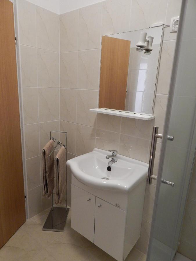 Apartment Jelena Fažana Eksteriør billede