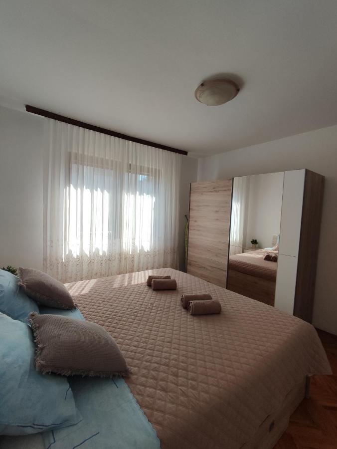 Apartment Jelena Fažana Eksteriør billede